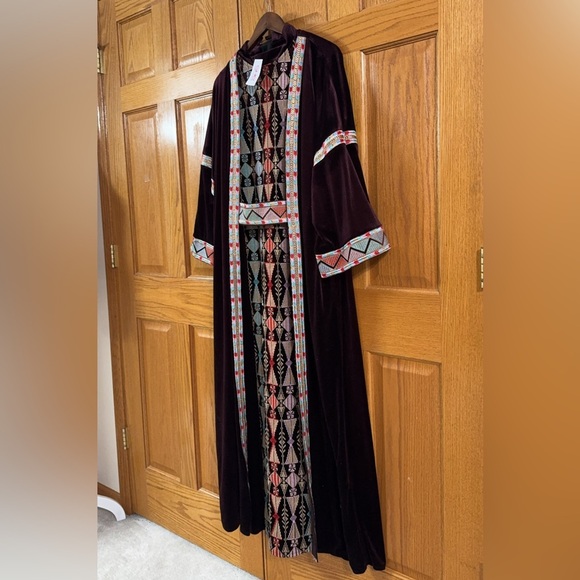 Women’s 2pc SHE CHOCOLATE Thobe/Kaftan/ Abaya Maroon Middle Eastern Dress Size 4 - Picture 1 of 9